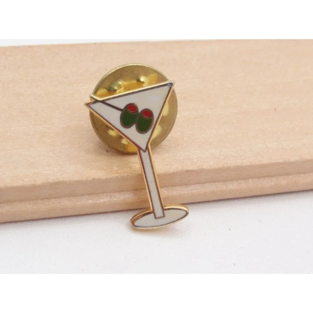 Unbranded vintage gold